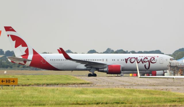 BOEING 767-300 (C-GHLT) - air canada rouge b767-333er c-ghlt at shannon 1/6/20.