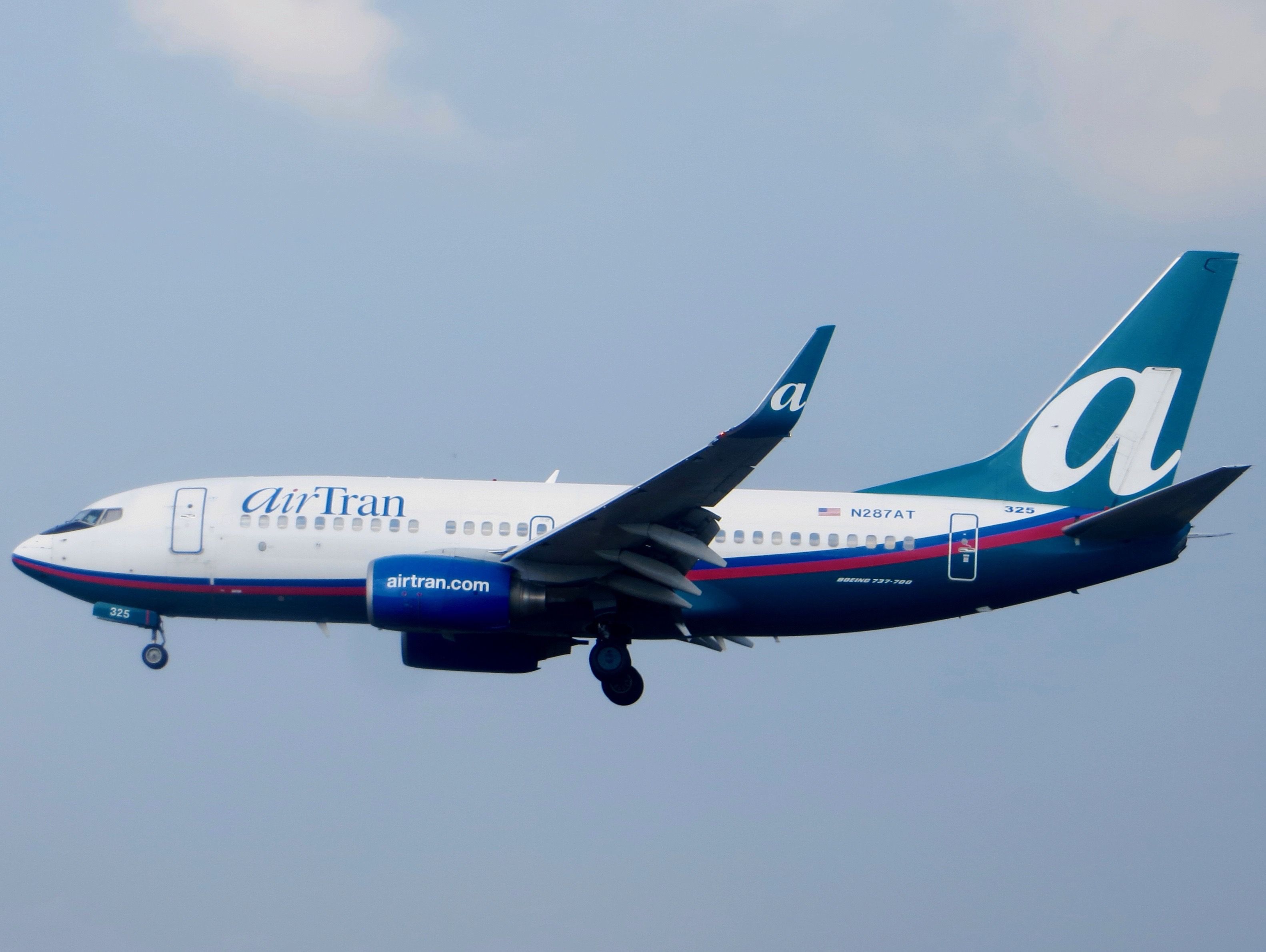 Boeing 737-700 (N287AT) - AirTran 737-700 7/18/13