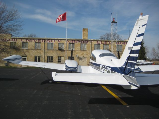 Cessna 310 (N1292G)