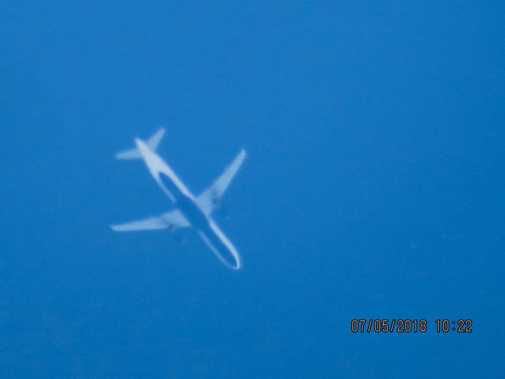Airbus A321 (N937JB)