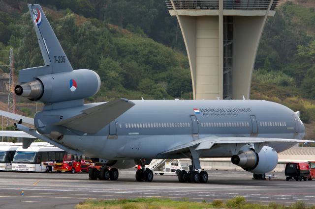 McDonnell Douglas DC-10 (T235)