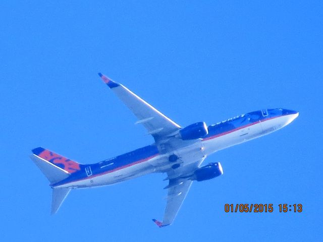 Boeing 737-800 (N815SY)