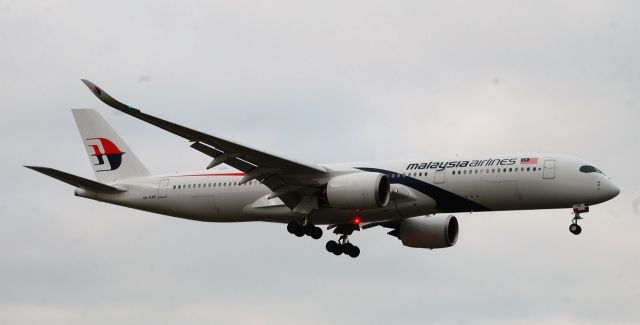 Airbus A350-900 (9M-MAB) - Taken from T5 landing on 09L