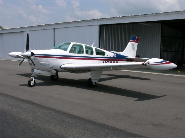 Beechcraft Bonanza (33) (N58BR)
