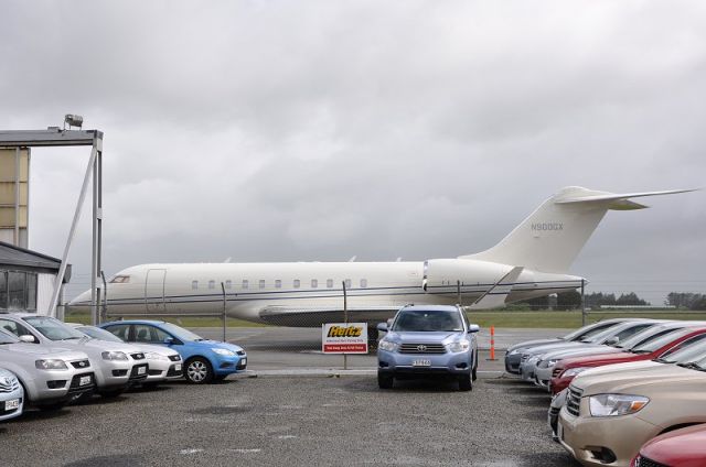 Bombardier Global 5000 (N900GX) - Invercargill, New Zealand 21/Nov/2010