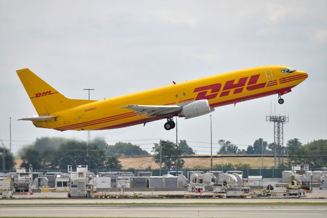 BOEING 737-400 (N306GT) - 5-L 08-31-20