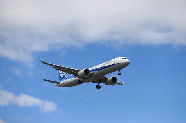Airbus A321neo (JA132A) - May 04, 2025:ITM^HKD.