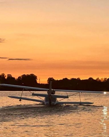 EDRA Super Petrel (N60SP) - Super Petrel N60SP preparing for takeoff on the Tennessee River by Ditto Landing Marina in Huntsville, AL against a summer sunset.