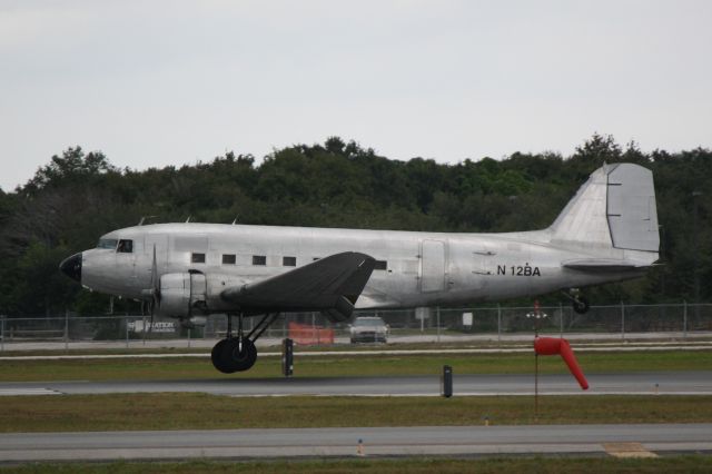 Douglas DC-3 (N12BA) - Douglas DC-3 (N12BA) arrives at Sarasota-Bradenton International Airport