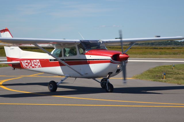 Cessna Skyhawk (N5249R)