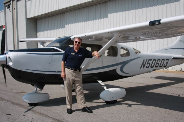 Cessna 206 Stationair (N50603) - Mr CESSNA BRUCE KELLER on the ramp in Huntsville, AL.  Huntsville Flight Center Cessna Pilot Center