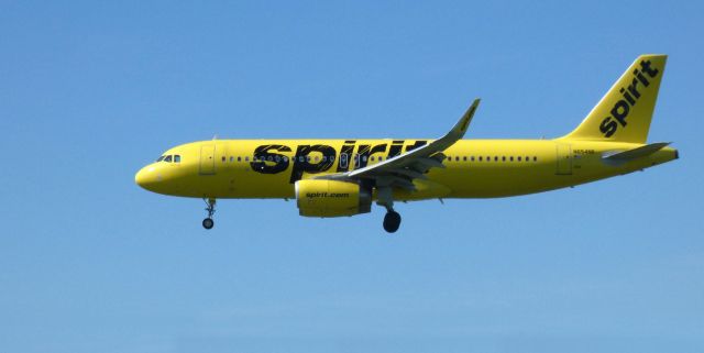 Airbus A320 (N654NK) - On final is this 2018 Spirit Airlines Airbus A320-232 in the Spring of 2021.