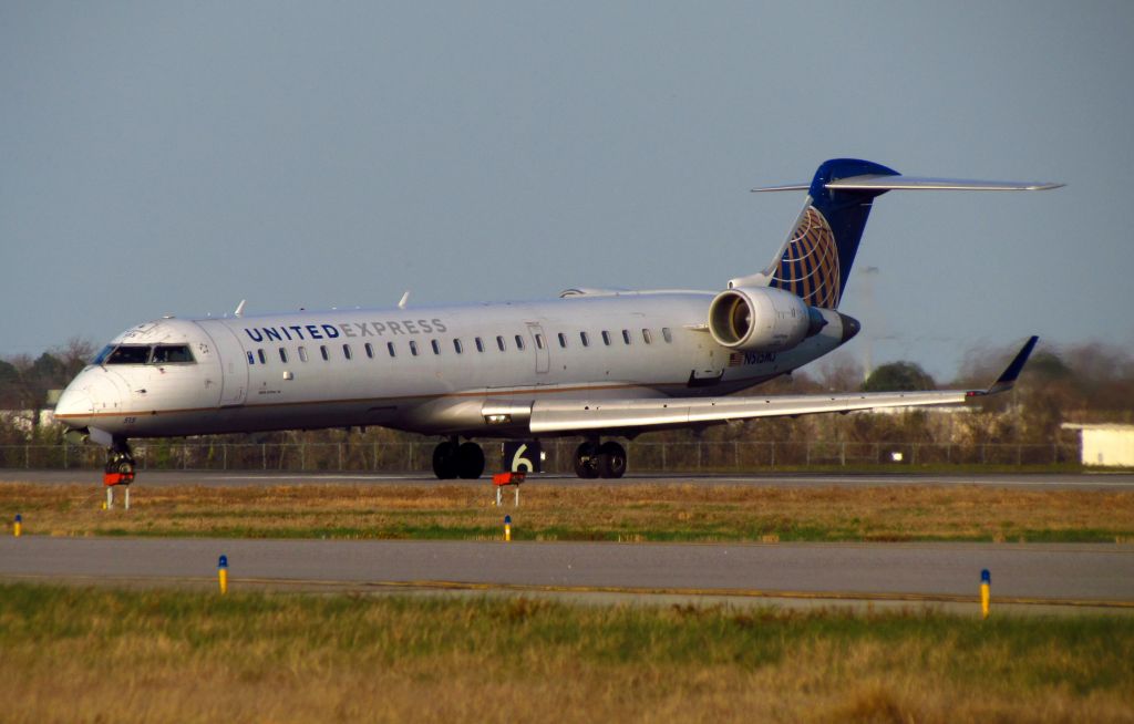 Canadair Regional Jet CRJ-700 (N501MJ)