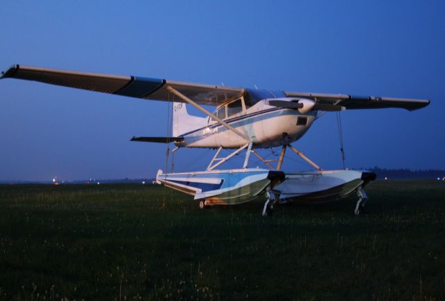 Cessna Skywagon (C-FZIF)