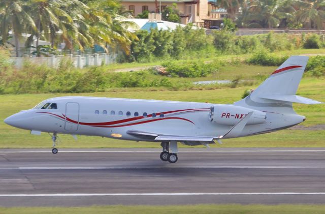Dassault Falcon 2000 (PR-NXG)