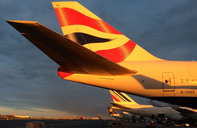 Boeing 747-400 (G-CIVX) - nothing like a hot British tail ?