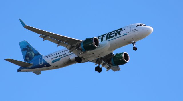 Airbus A320neo (N341FR) - On final is this 2018 Frontier Airbus A320-251N "Fran" the Sea Lion in the Winter of 2020.