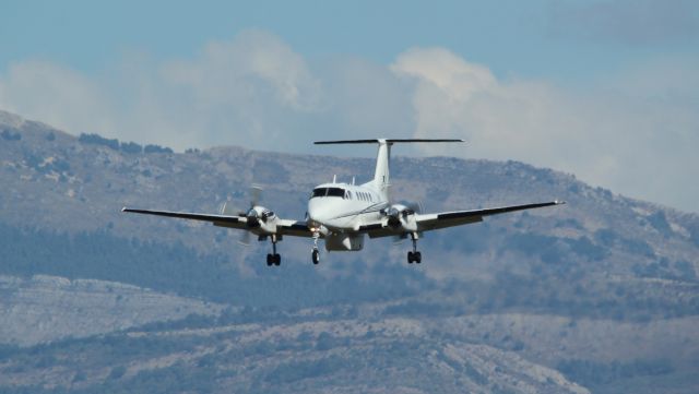 Beechcraft Super King Air 200 (F-GHSV)