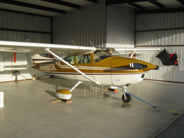 Cessna Skylane (N4680K)