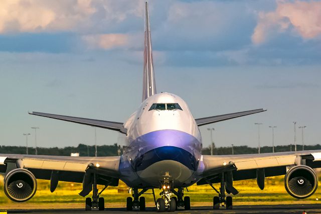 Boeing 747-400 (B-18719)