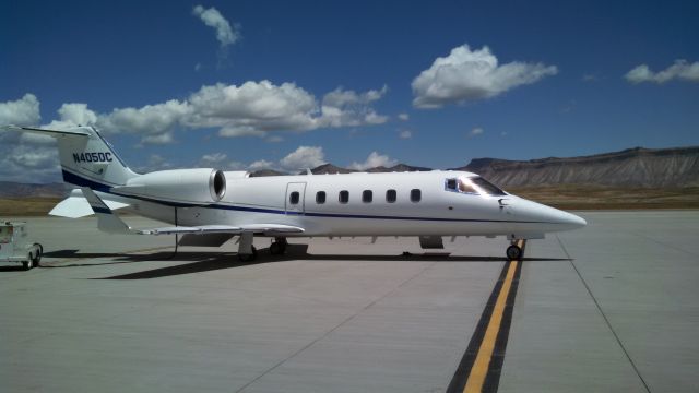 Learjet 60 (N405DC)