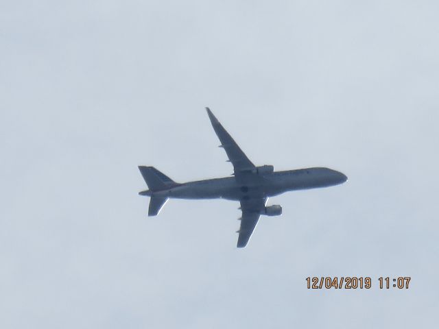 Embraer 175 (N278NN)
