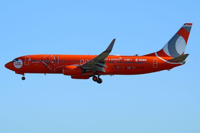 Boeing 737-700 (PR-GTM)