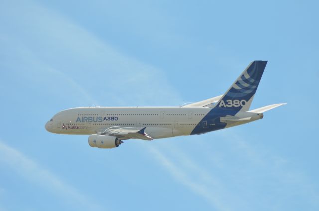 Airbus A380-800 (F-WWDD) - Flyby during its validation flight at Farnborough Air Show 2016