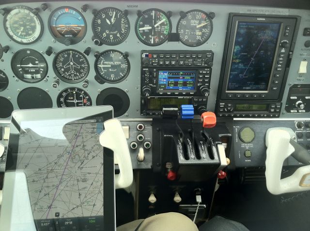 Beechcraft Sierra (N6634M) - 3 GPS's and an iPad not bad for a Sierra