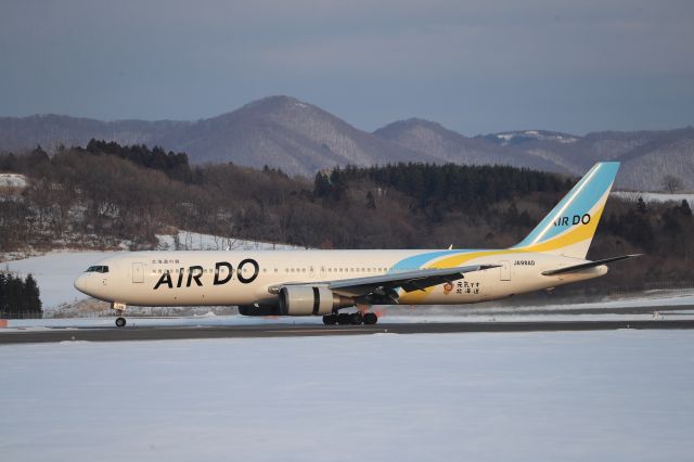 BOEING 767-300 (JA98AD) - February 16th 2019:HND-HKD.