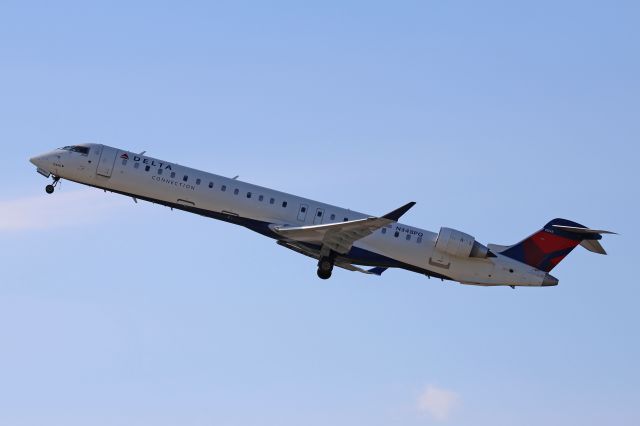 Canadair Regional Jet CRJ-900 (N348PQ) - Morning departure on 13 Jul 2020.