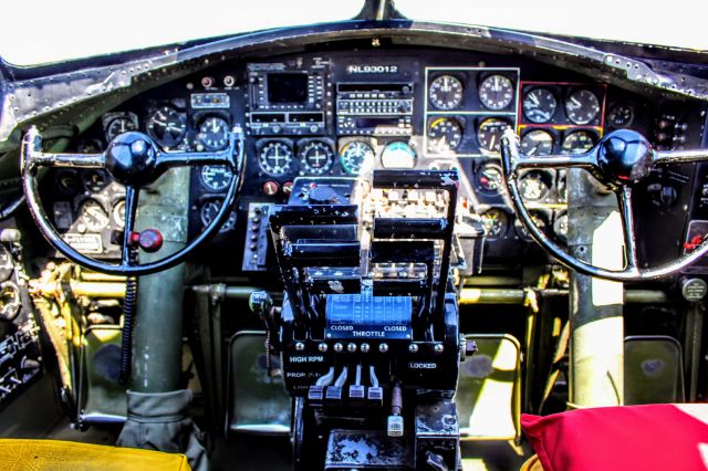 Boeing B-17 Flying Fortress (23-1909) - Collings Foundation’s Boeing B-17 Flying Fortress “Nine O Nine” on display at the Dayton Wright Brothers Airport during the 2017 Wings of Freedom Tour