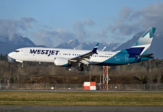 Boeing 737 MAX 8 (C-GXWJ)