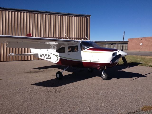 Cessna Centurion (N761LG)