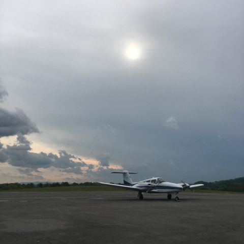 Piper PA-44 Seminole (N932FS) - Standing on the ramp of LNP ready to continue on to OLV.