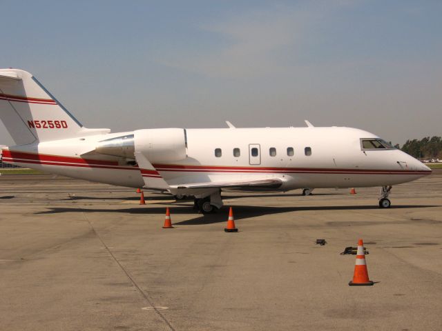 Canadair Challenger (N525SD) - PARKED AT SANTA ANA