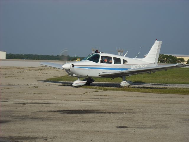 Piper Cherokee (N56735)