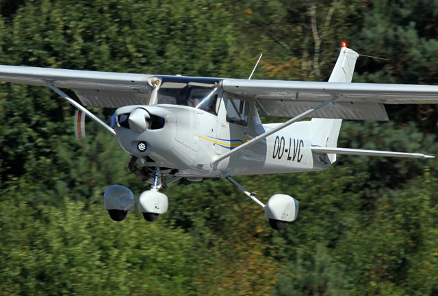 Cessna 152 (OO-LVC)