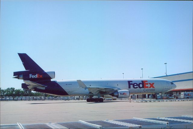 Boeing MD-11 (N610FE)