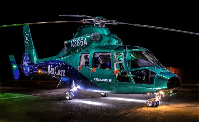 VOUGHT SA-366 Panther 800 (N365A) - Night photo/project by Eric Klien. Airbus (Eurocopter) 365N2