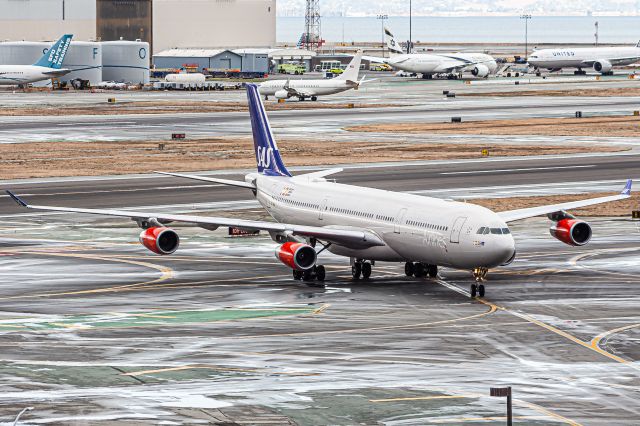 Airbus A340-300 (OY-KBD)