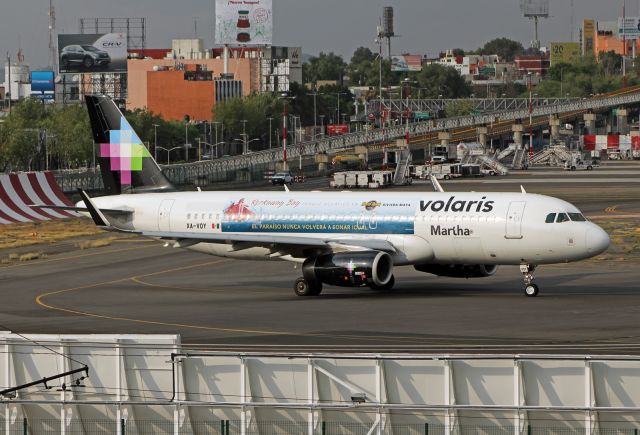 Airbus A320 (XA-VOY) - Volaris / Airbus A320-233 / MSN 5793 / XA-VOY "Hard Rock Hotel - Riviera Maya" / MMMX 03/2020