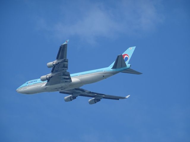 Boeing 747-400 (HL7493)