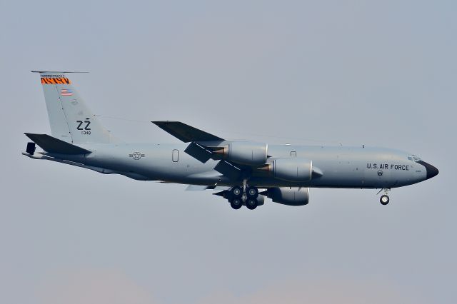 Boeing C-135B Stratolifter (60-0348)