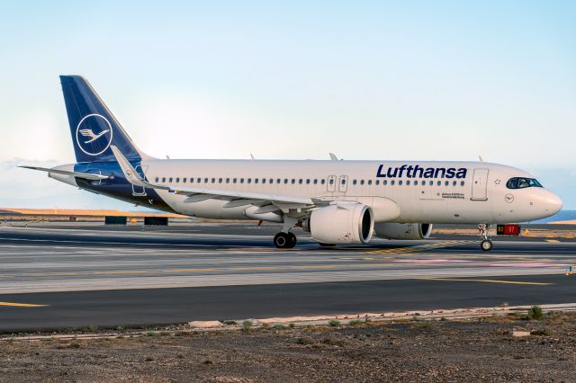 Airbus A320neo (D-AINZ)