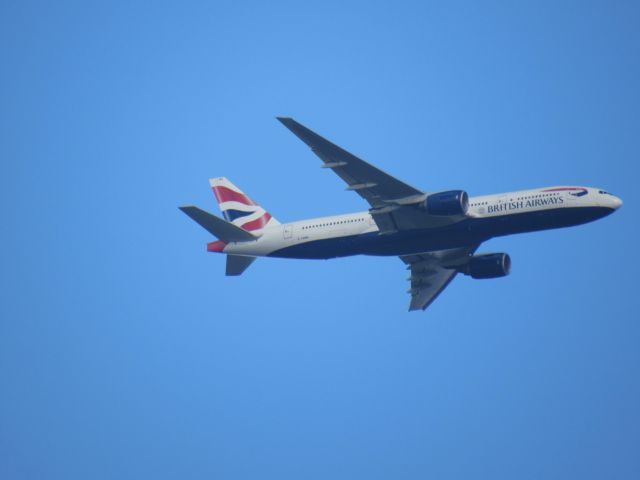 Boeing 777-200 (G-YMMA) - Picture taken from Buckingham Palace.br /June ‎30, ‎2019, ‏‎12:18:26 PM