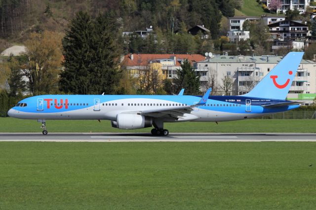 Boeing 757-200 (G-OOBH)