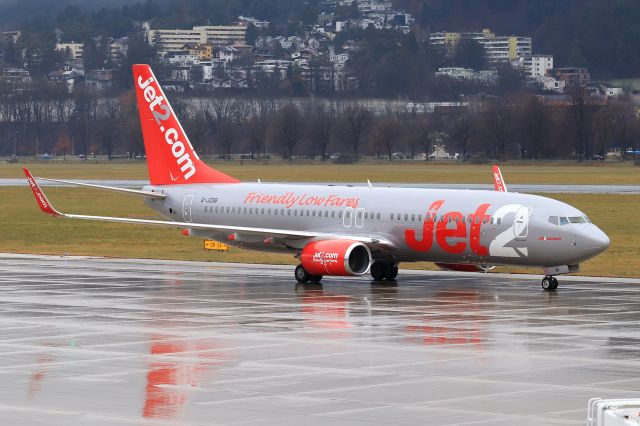 Boeing 737-800 (G-JZDB)