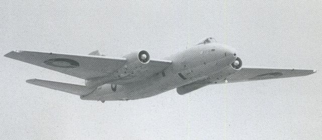 ENGLISH ELECTRIC Canberra — - scanned from postcardbr /XH168