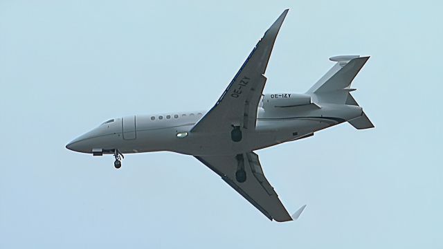 Dassault Falcon 900 (OE-IZY)